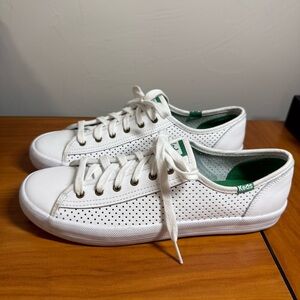 Keds Kickstart Perforated Leather Sneaker White Lace Up Casual Versatile W9